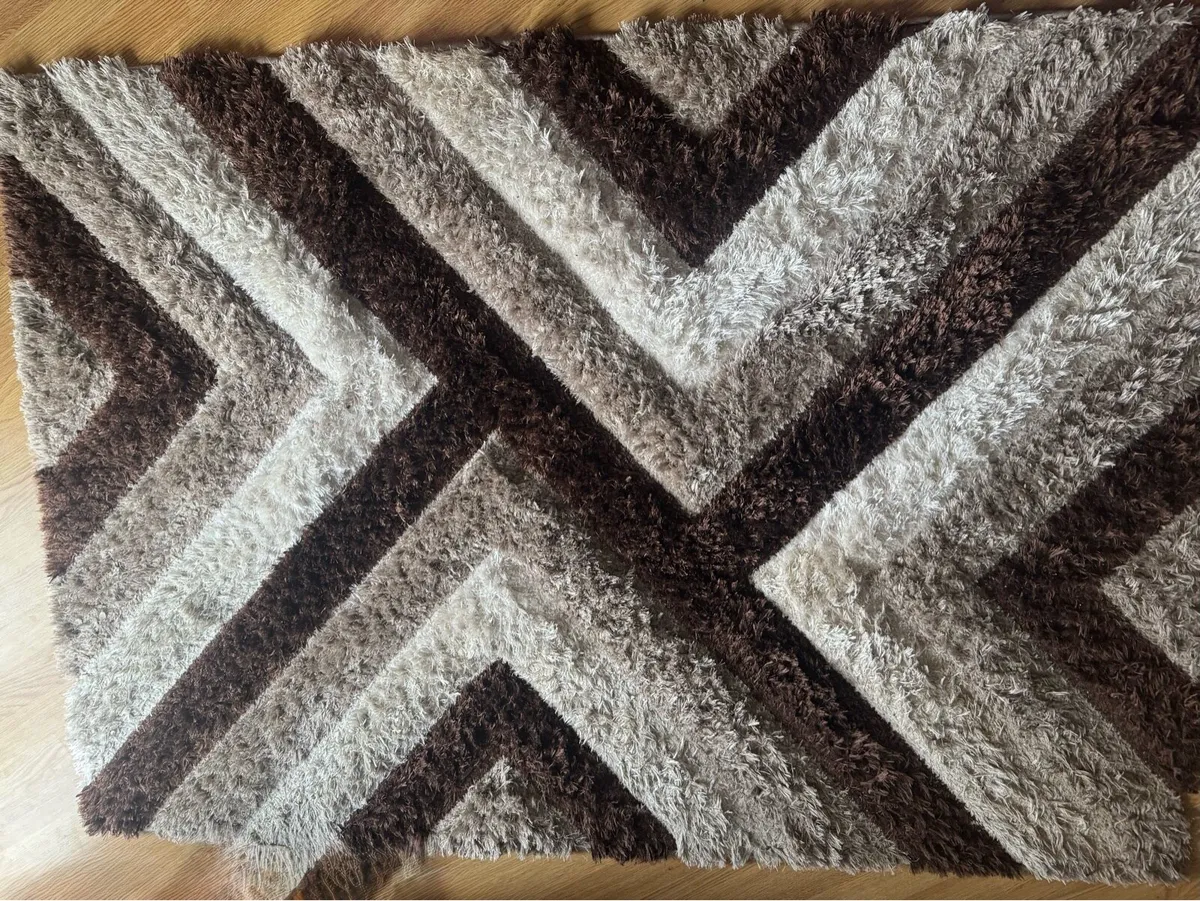 Shaggy rug - Image 1