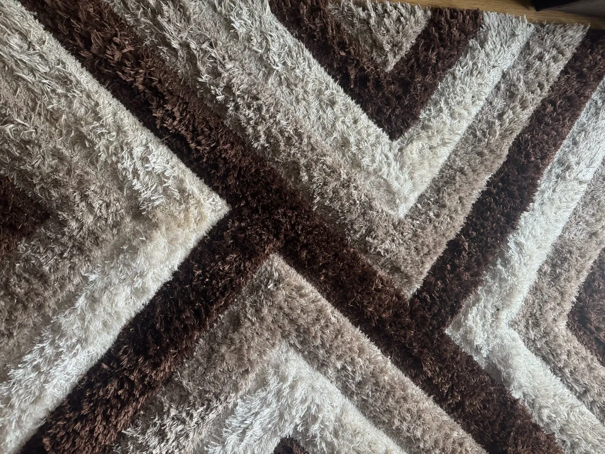 Shaggy rug - Image 2