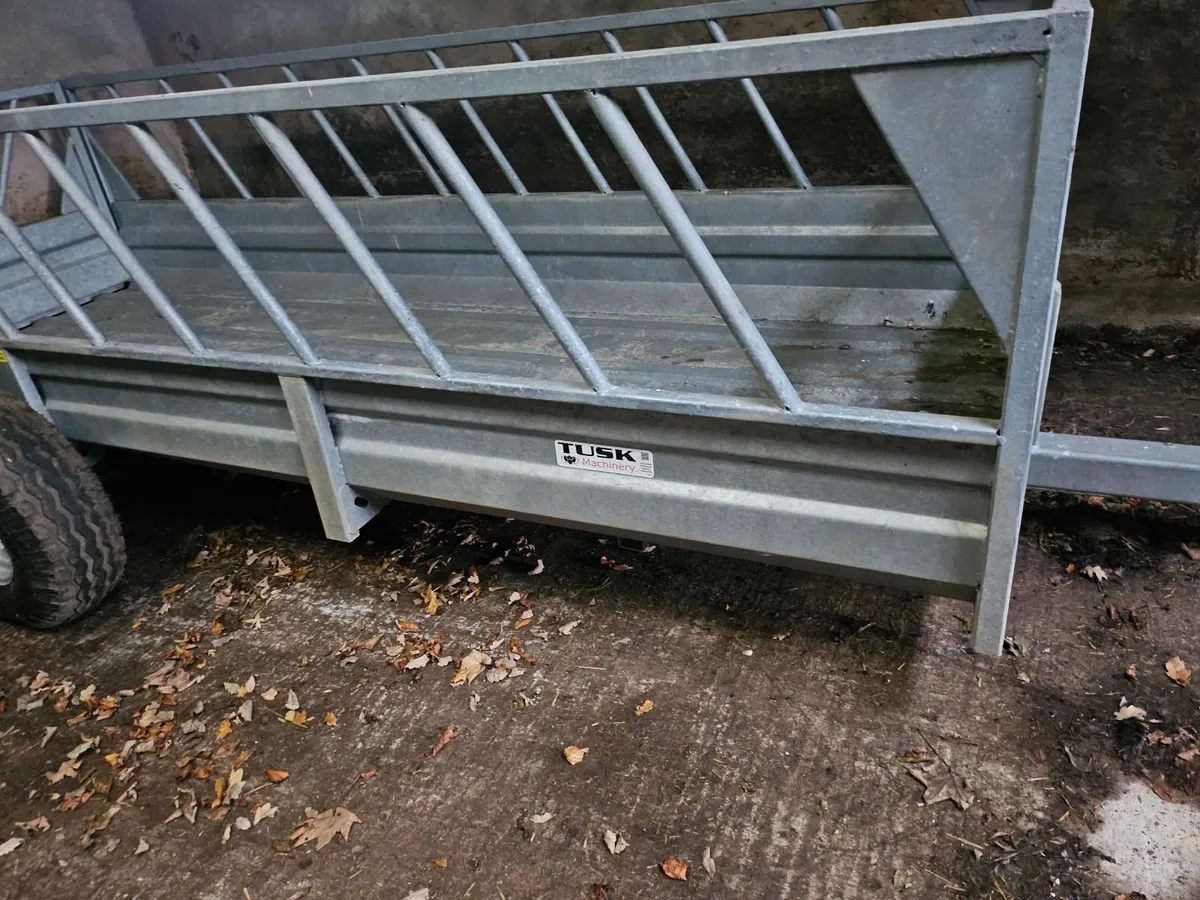 TUSK Feed Trailer - **As New** - Image 2