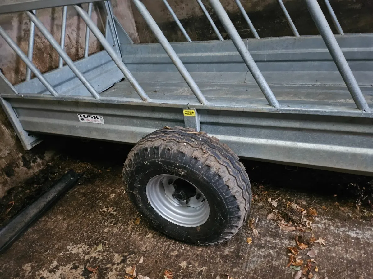 TUSK Feed Trailer - **As New** - Image 3