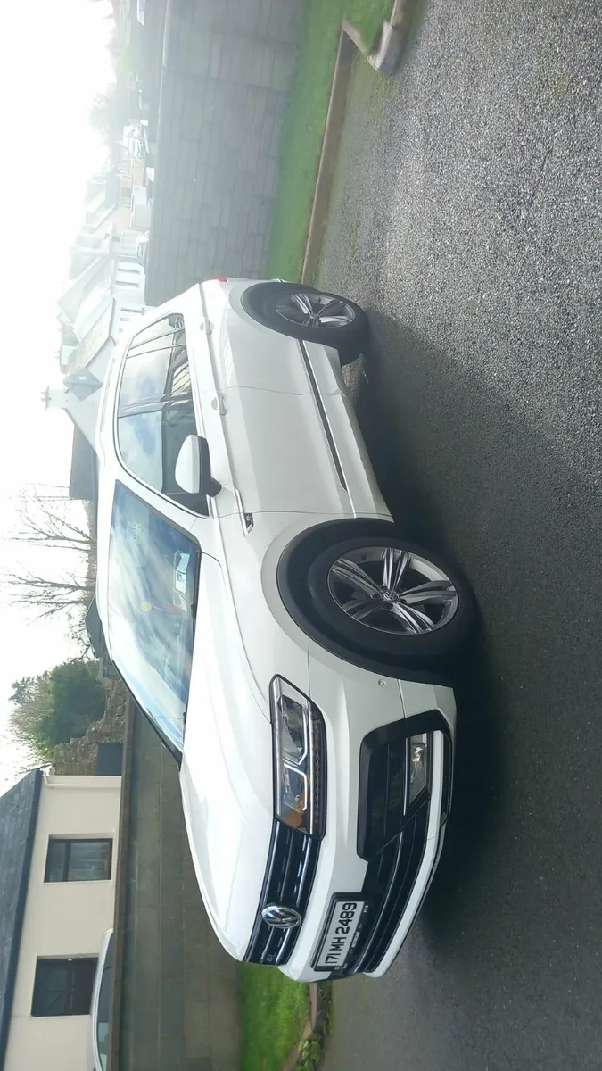 Volkswagen Tiguan 2017 - Image 4