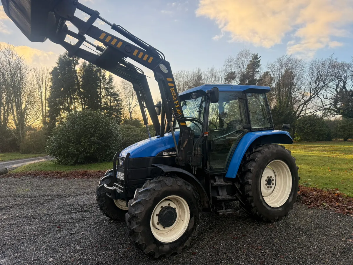 2003 New Holland TS90 C/w loader €27950 No Vat - Image 2