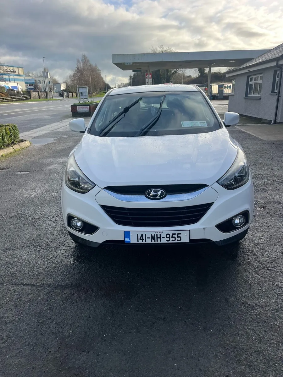 14 Hyundai ix35 - Image 1