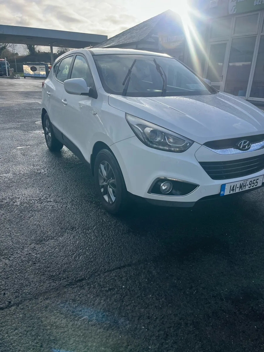 14 Hyundai ix35 - Image 2