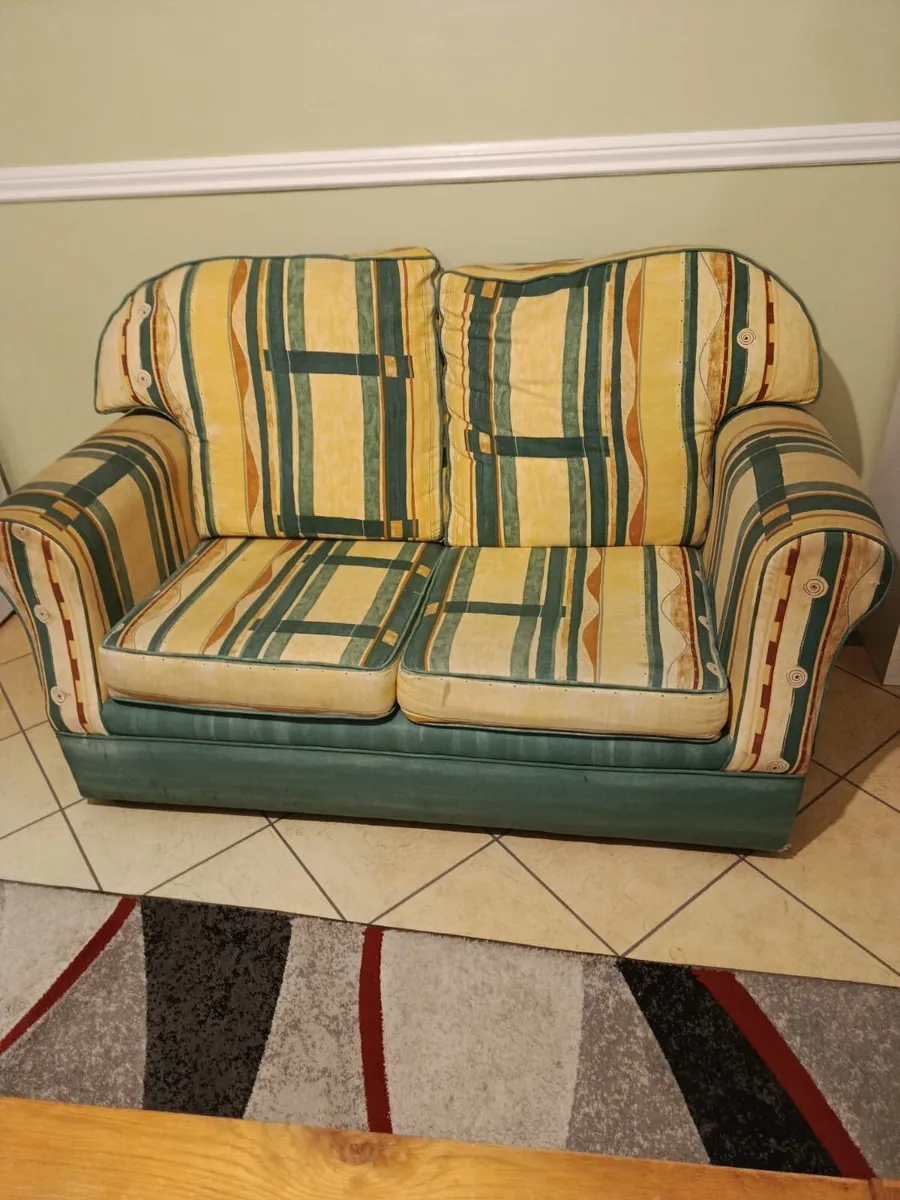 Sofa (free) - Image 3