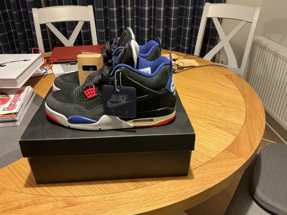 Basketball shoes - Image 3