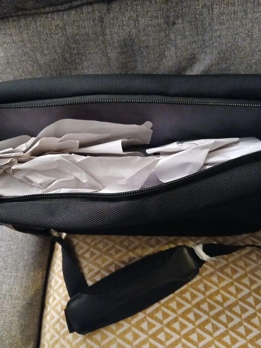 Laptop case, briefcase from Wenger. New - Image 3