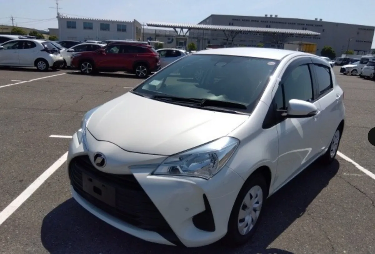 172 - Toyota Vitz 1.3L 26000 km fresh NCT - Image 2