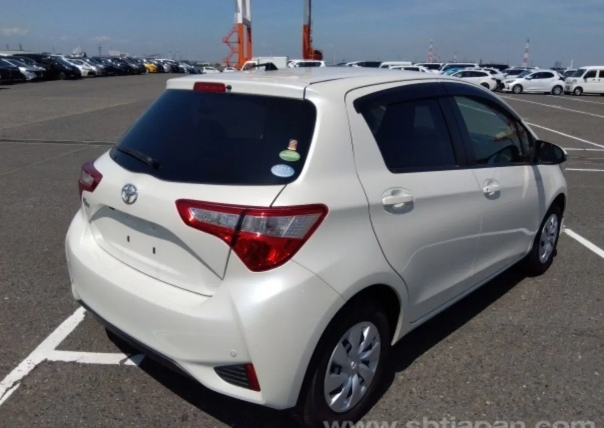 172 - Toyota Vitz 1.3L 26000 km fresh NCT - Image 4