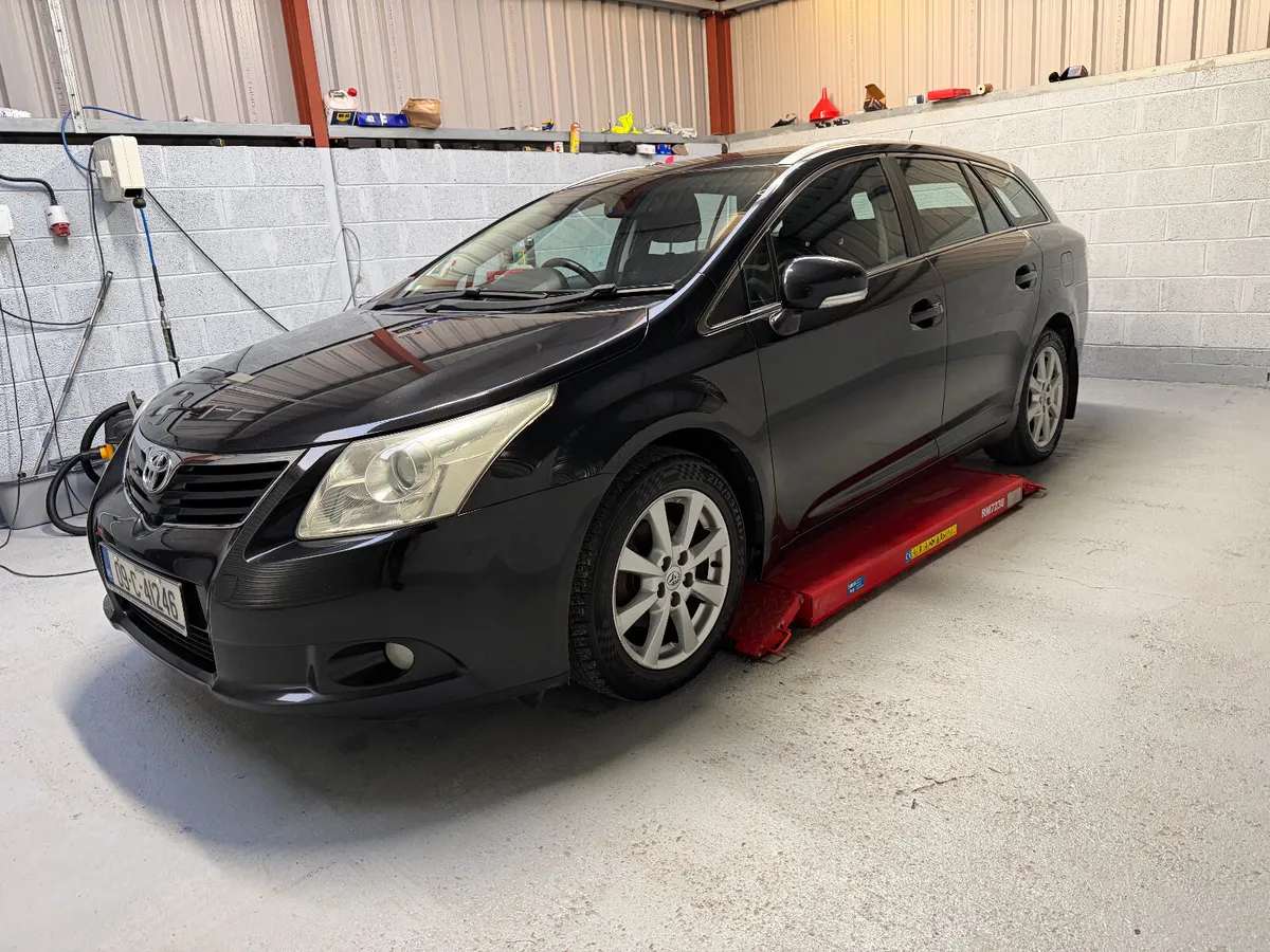 Toyota Avensis 2009   NEW NCT ! - Image 4