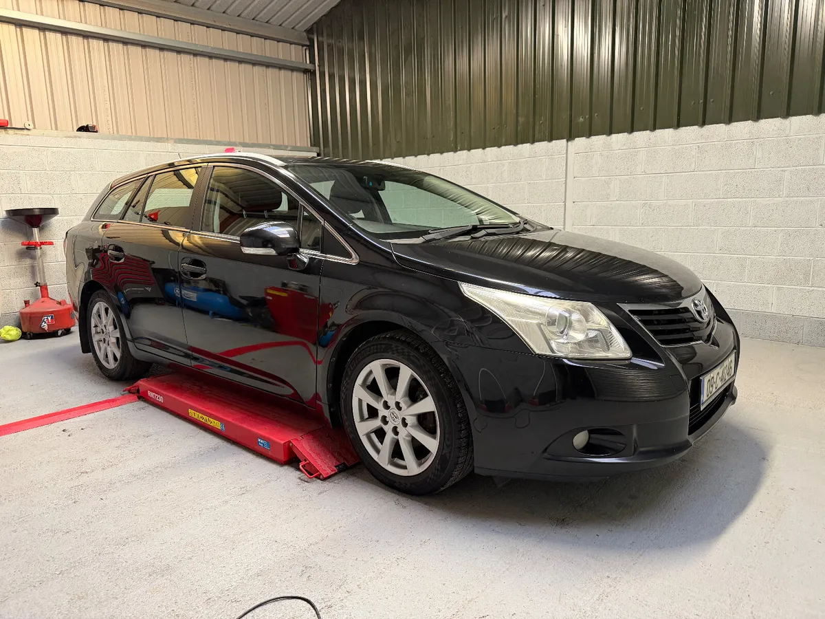 Toyota Avensis 2009   NEW NCT ! - Image 1