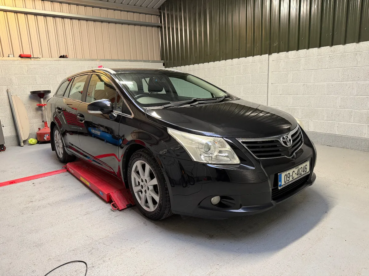 Toyota Avensis 2009   NEW NCT ! - Image 2