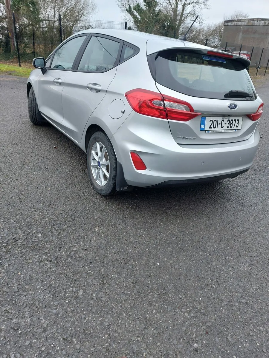 2021 Ford Fiesta (automatic) - Image 4