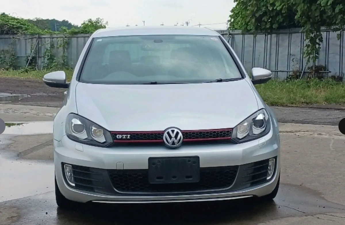 2012 VW Golf TSI GTI - DGS - Image 2