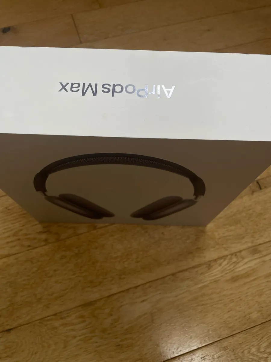 AirPods Max - Image 4