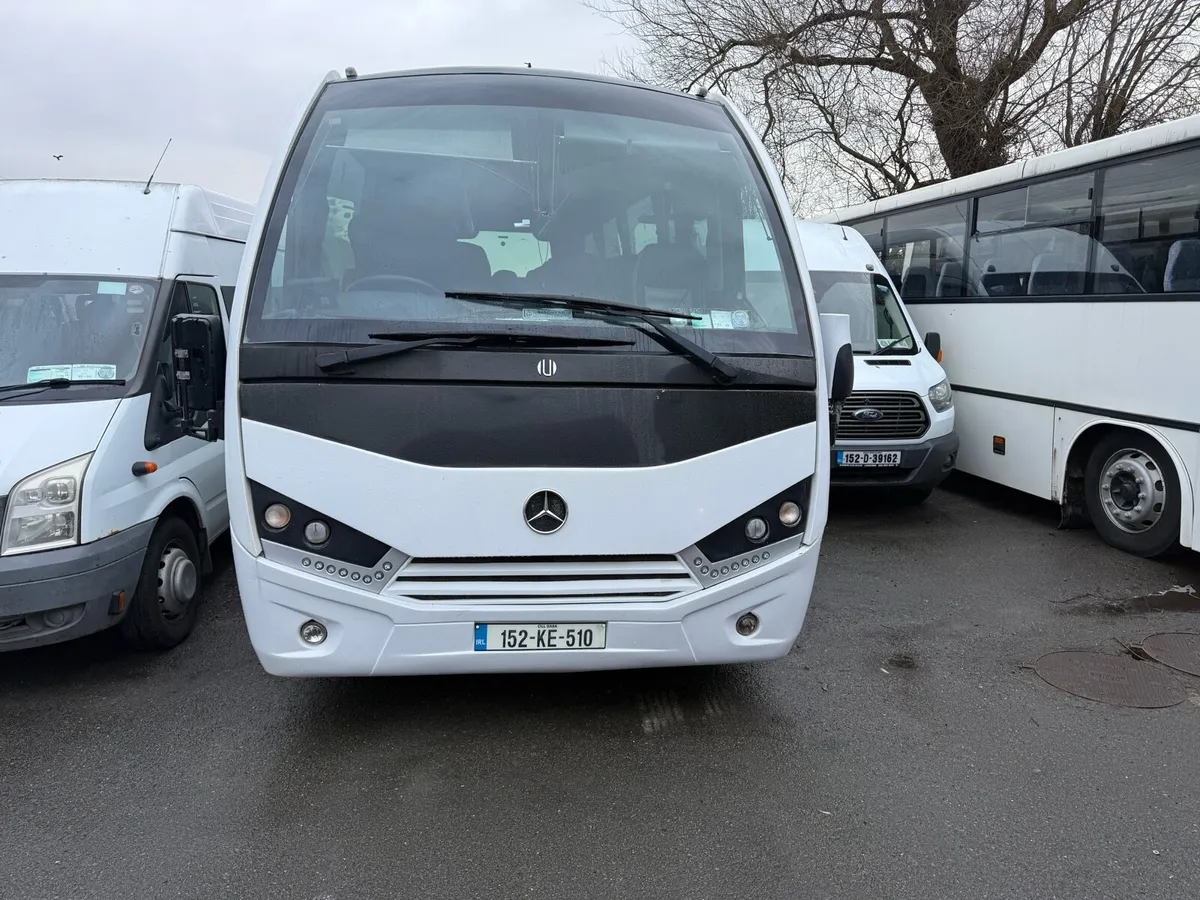 Mercedes Unvi - Image 1