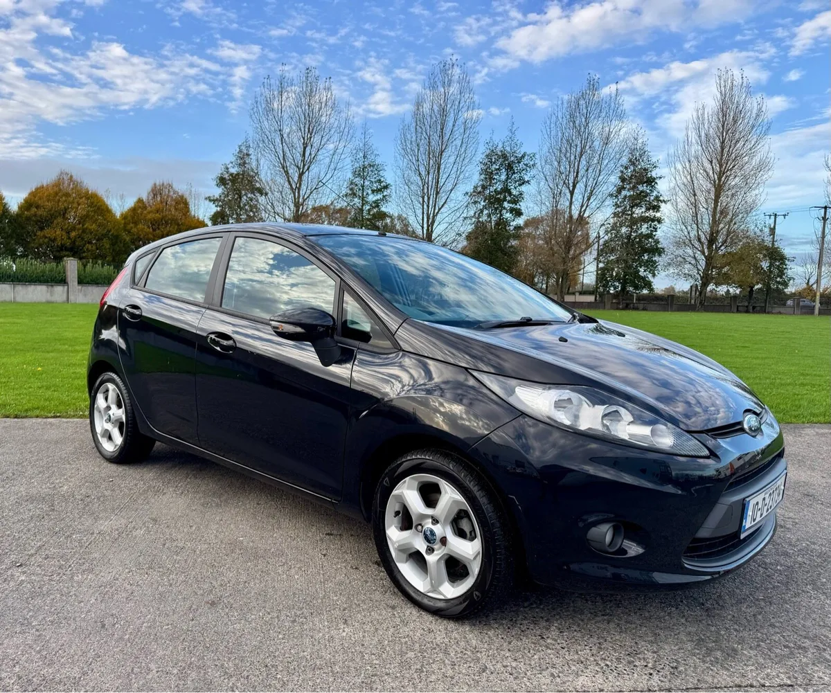 ** Fiesta 1 OWNER!! / LOW kms / Fresh NCT / Mint!* - Image 1