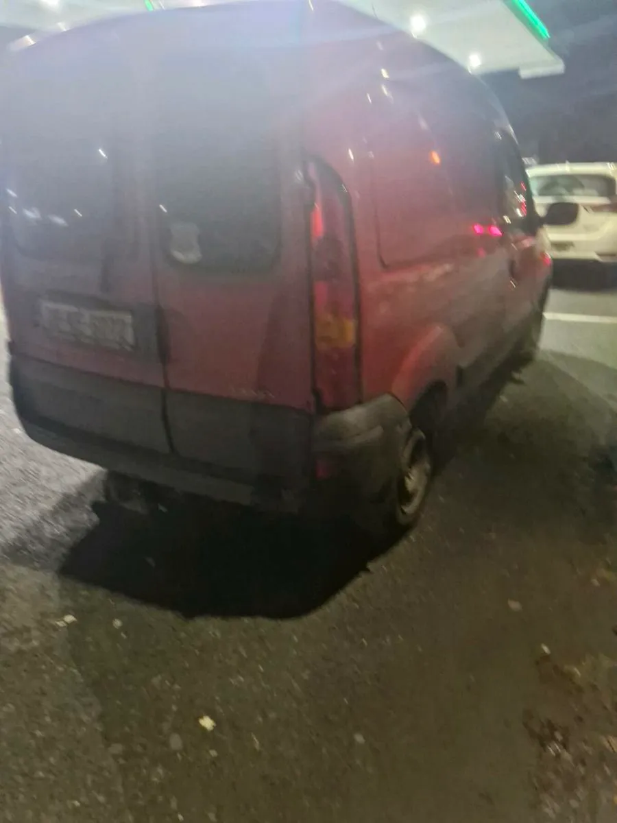 Renault Kangoo Van Cvrt 10/26 - Image 4