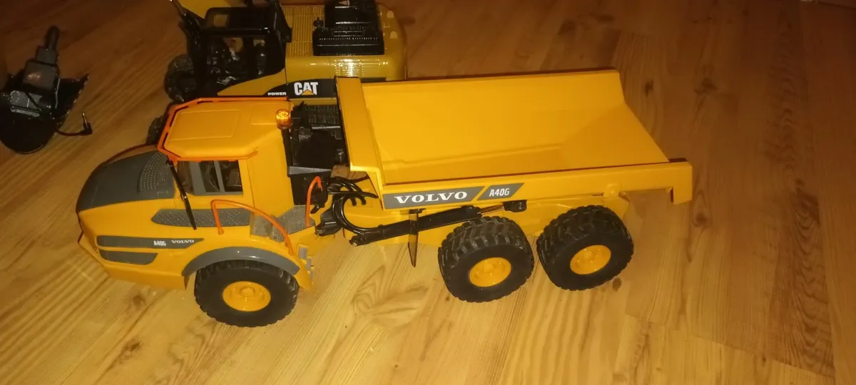 Rc volvo  A40G dumper - Image 3