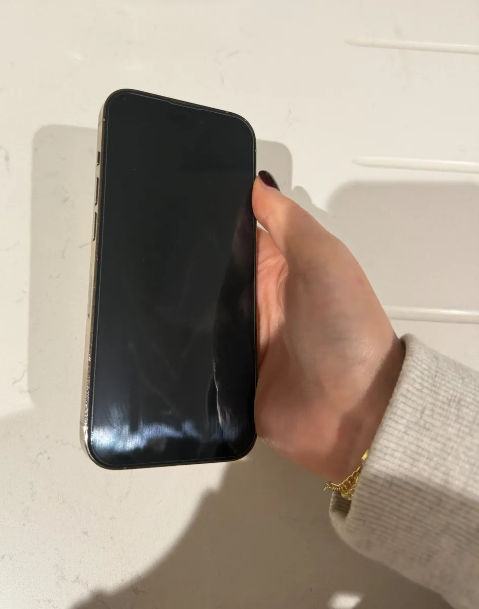 iPhone 14 Pro Gold 128GB - Image 2