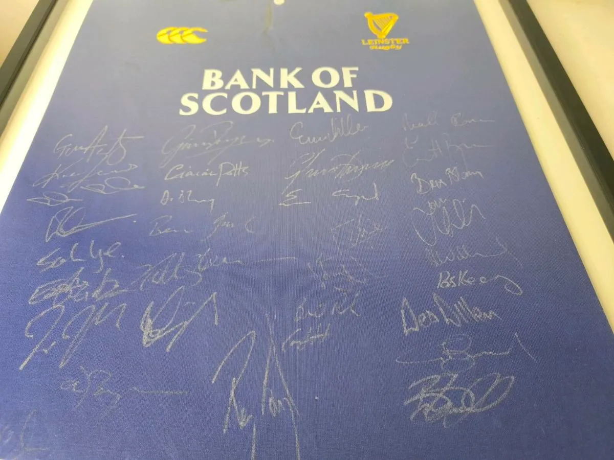 Vintage Leinster Rugby Jersey Signed By The Whole - Image 3