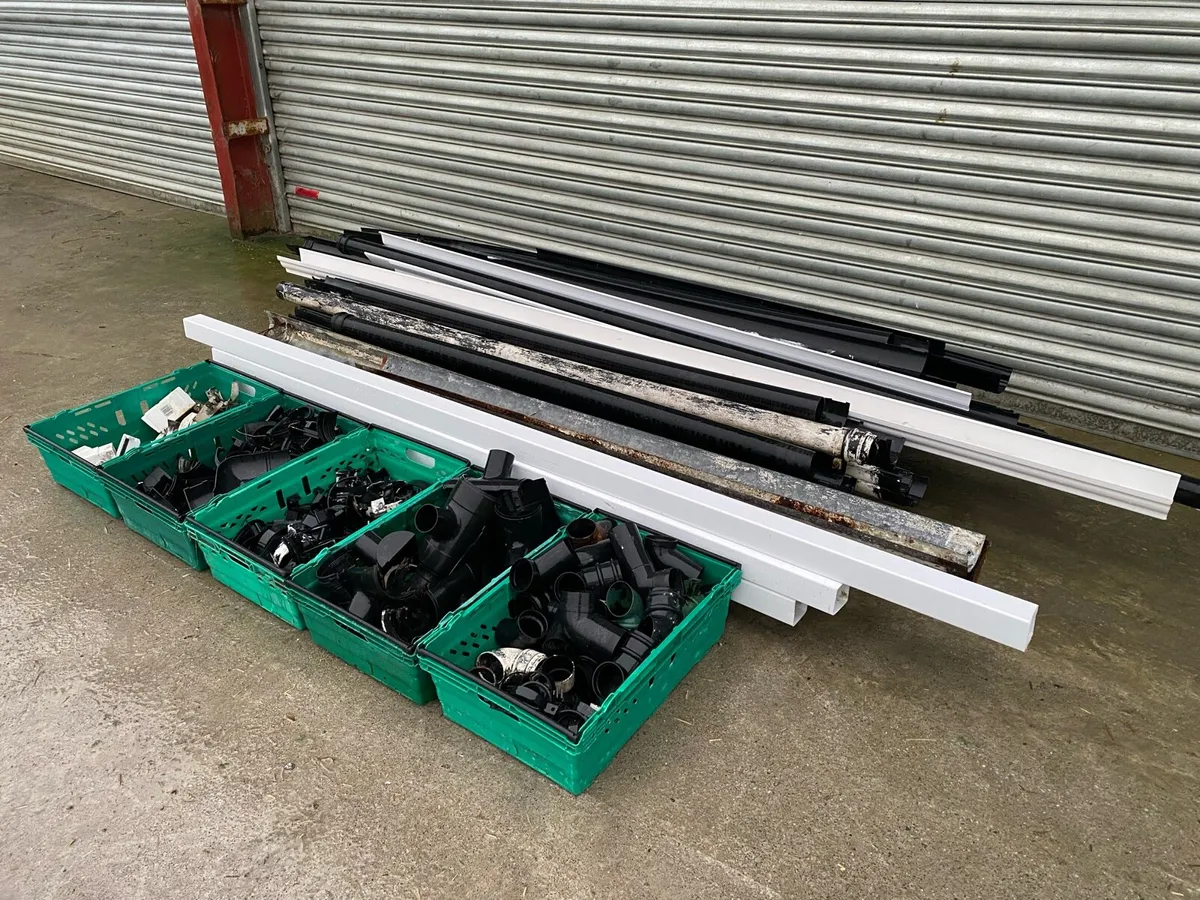 Quantity of used plastic & galvanised gutters - Image 2