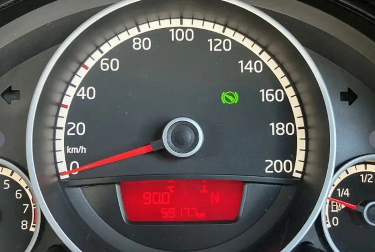 2016 VW Up 5 doors low milage - Image 4