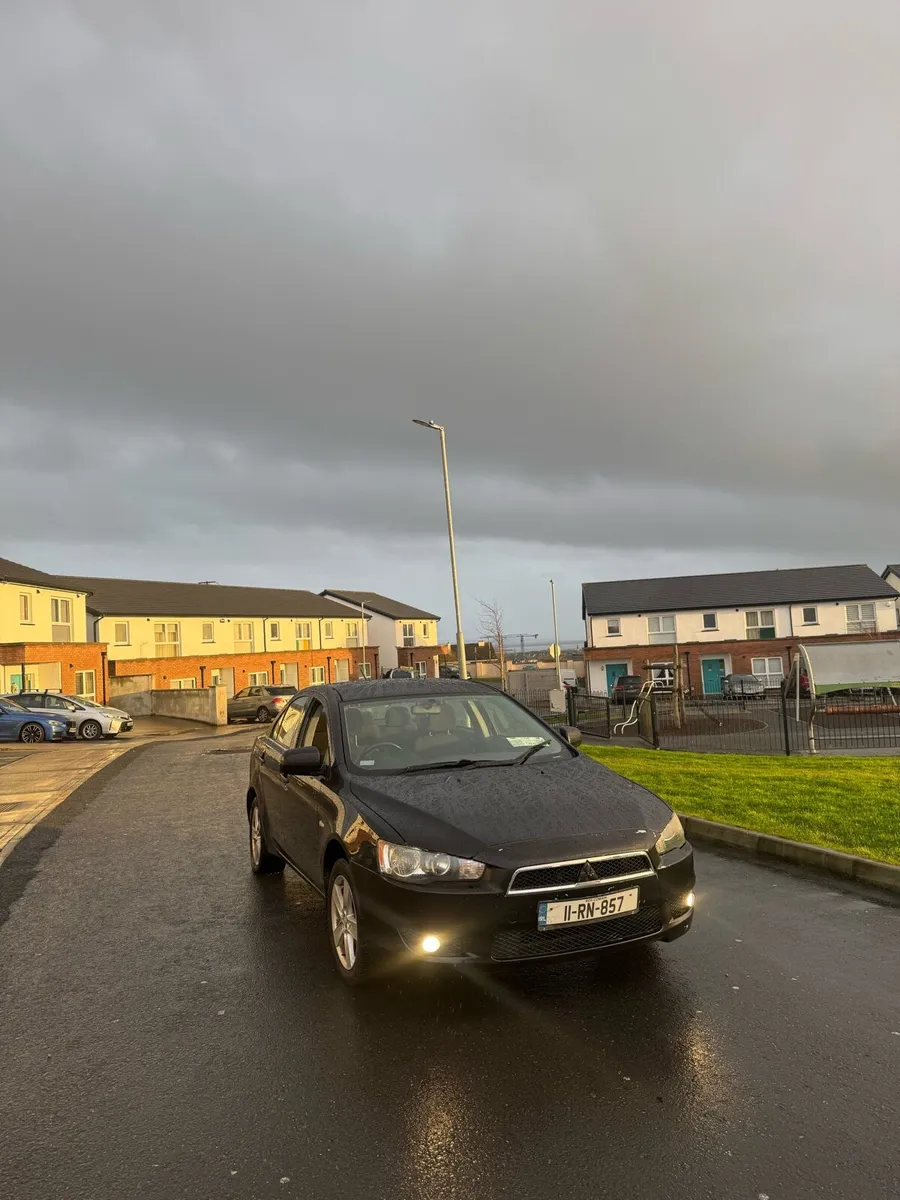 Mitubishi lancer 2011 Nct and tax - Image 2