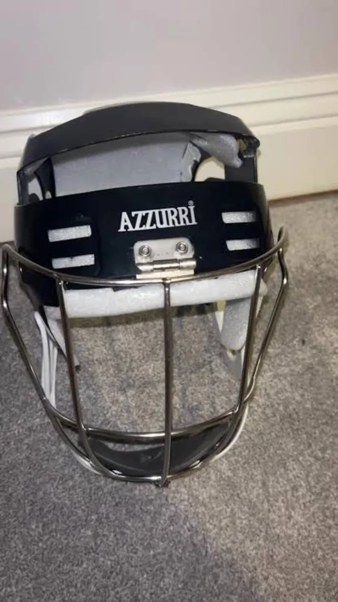 Oldstyle Azzurri Hurling Helmet - Image 2