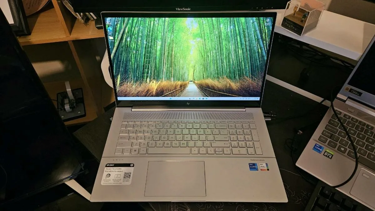 HP ENVY 17.3" 2022 Model - Image 2