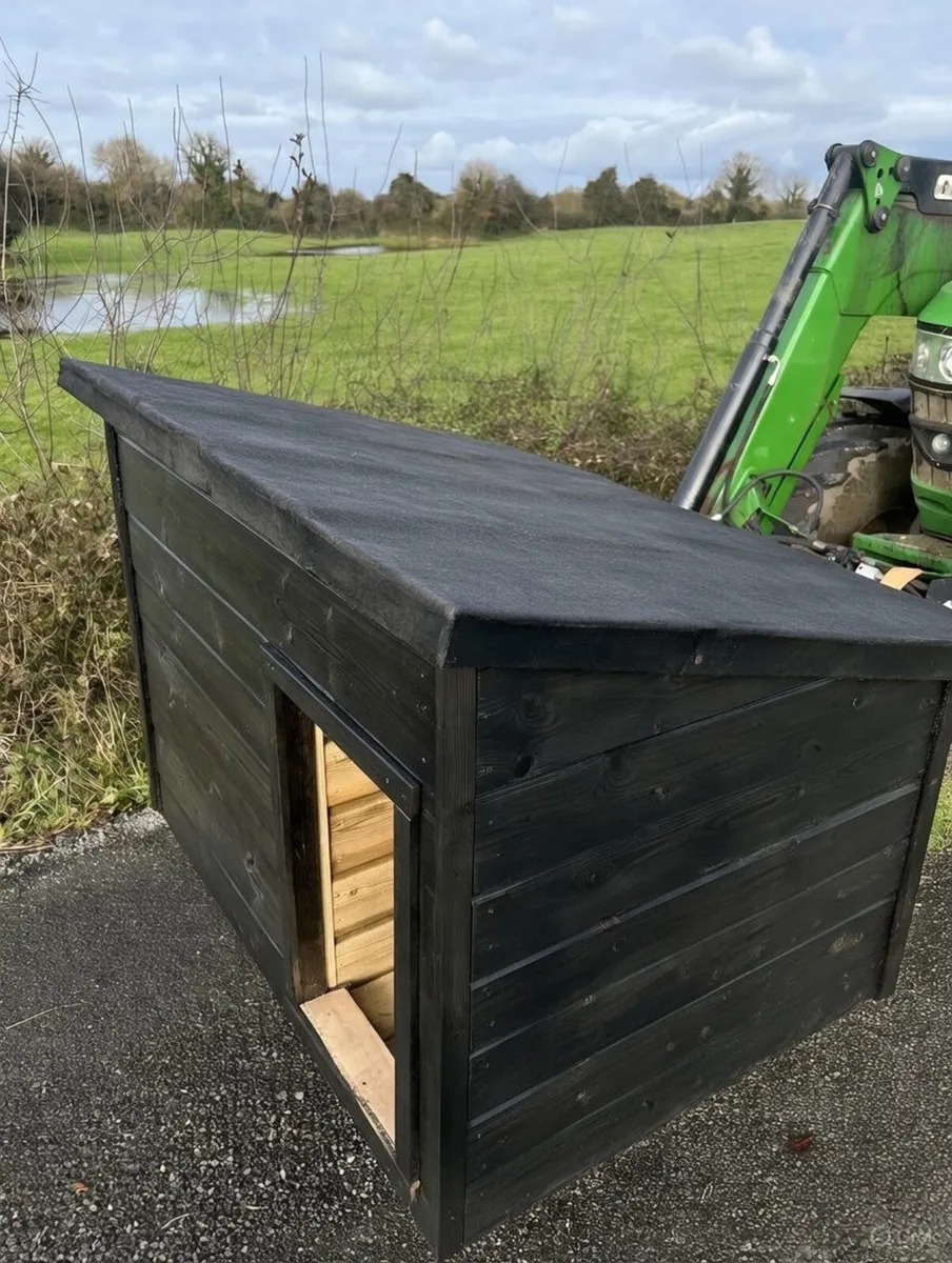 Dog Houses - Image 1