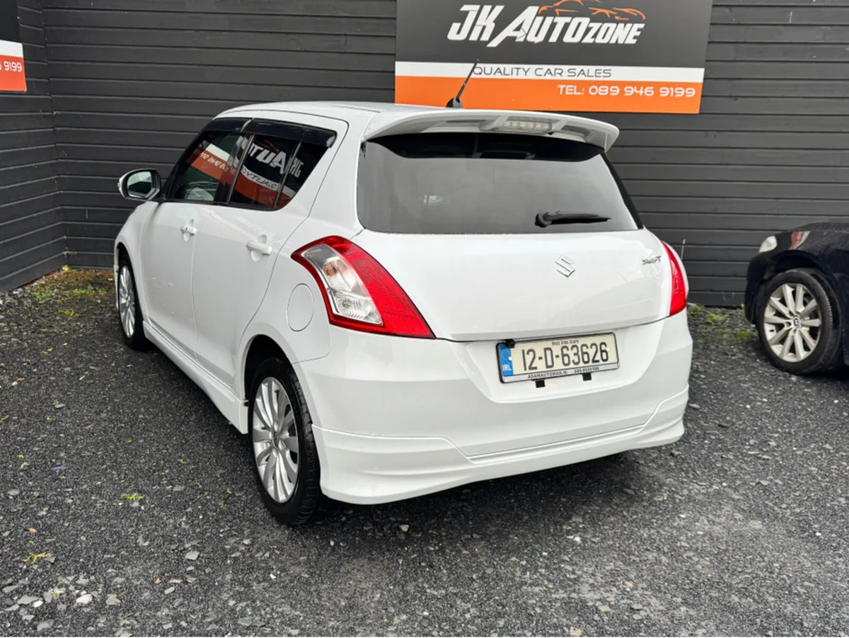 Suzuki Swift 1.2 AUTO 5DR - Image 4