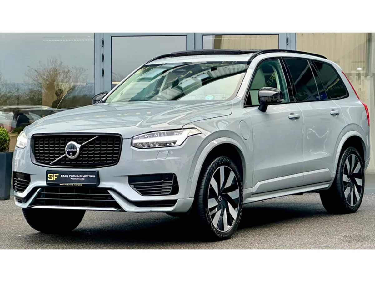 Volvo XC90 T8 ULTIMATE RECHARGE AWD - Image 2