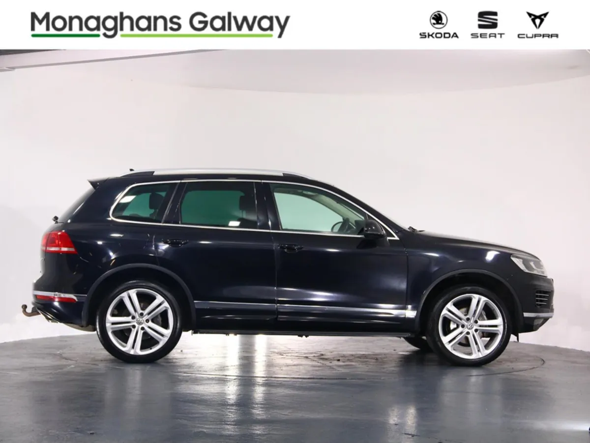Volkswagen Touareg 5 SEAT COMM 3.0 TDI 262BHP V6 A - Image 3