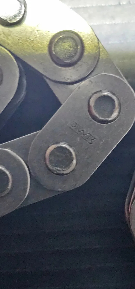 BMW N47 OE IWIS TIMING CHAIN KIT NEW - Image 4