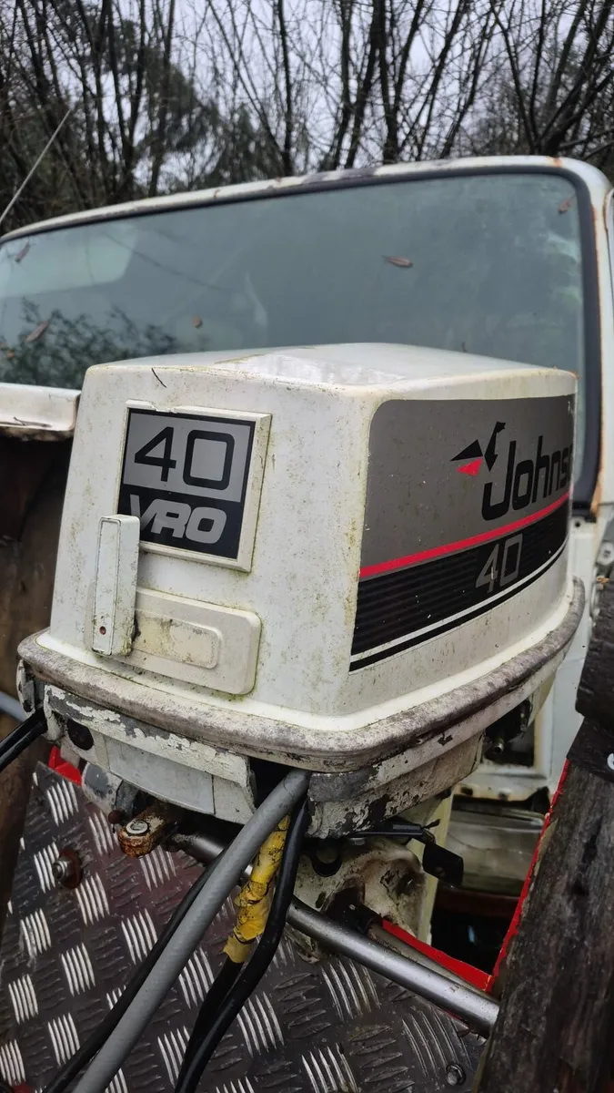 19 foot boat +40hp outboard - Image 2