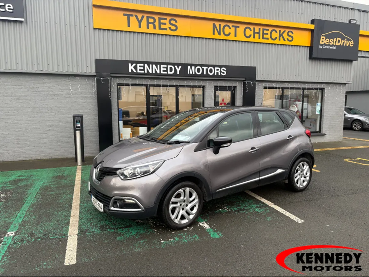 Renault Captur INTENSE 1.5 DCI 90 EU6M 4DR - Image 1