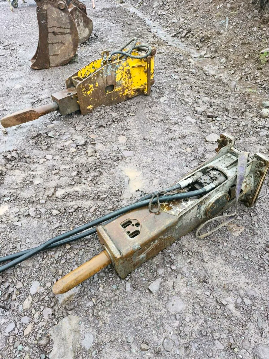 Rock breakers for sale.6ton & 8ton - Image 1