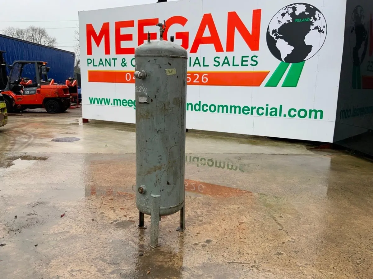 250lts UPRIGHT  AIR TANK /  RECEIVER VESSEL....61 - Image 2