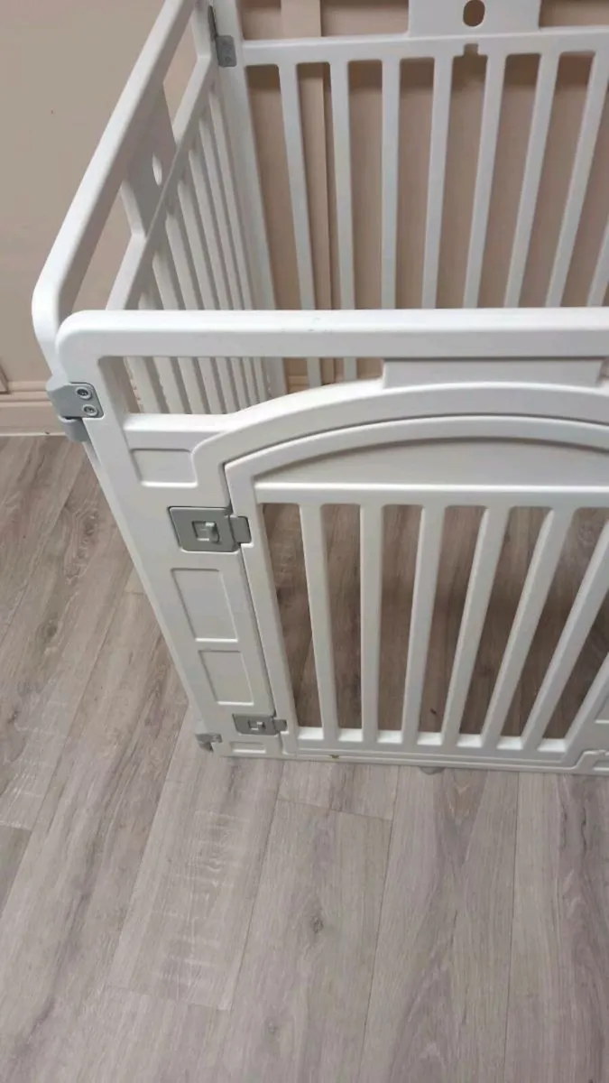 New dog pen - Image 3