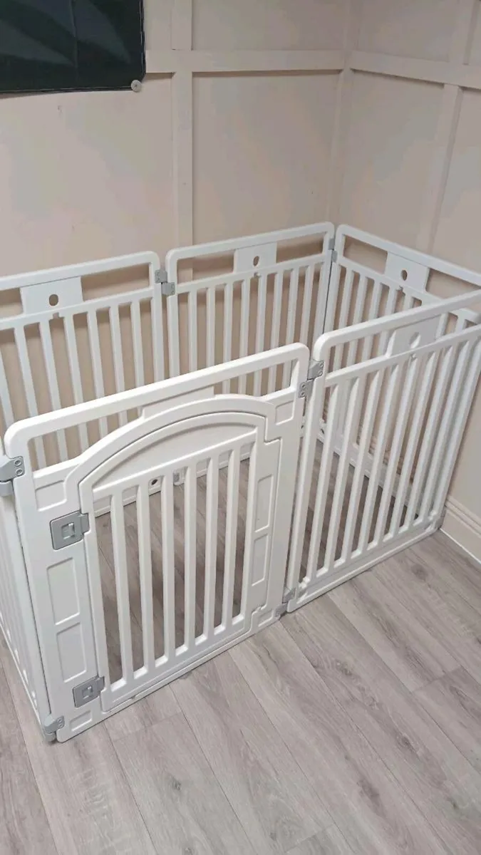 New dog pen - Image 1