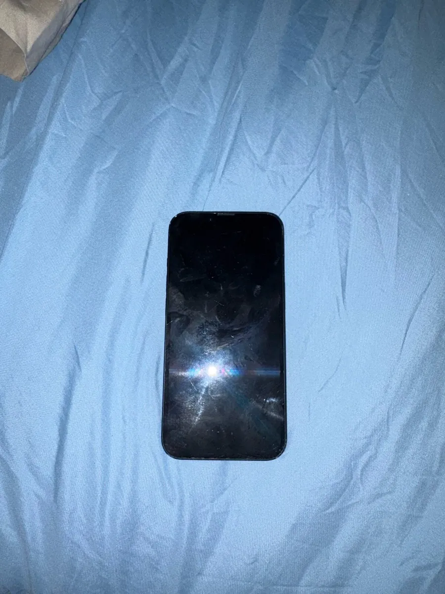 Apple iPhone 14 - Image 3