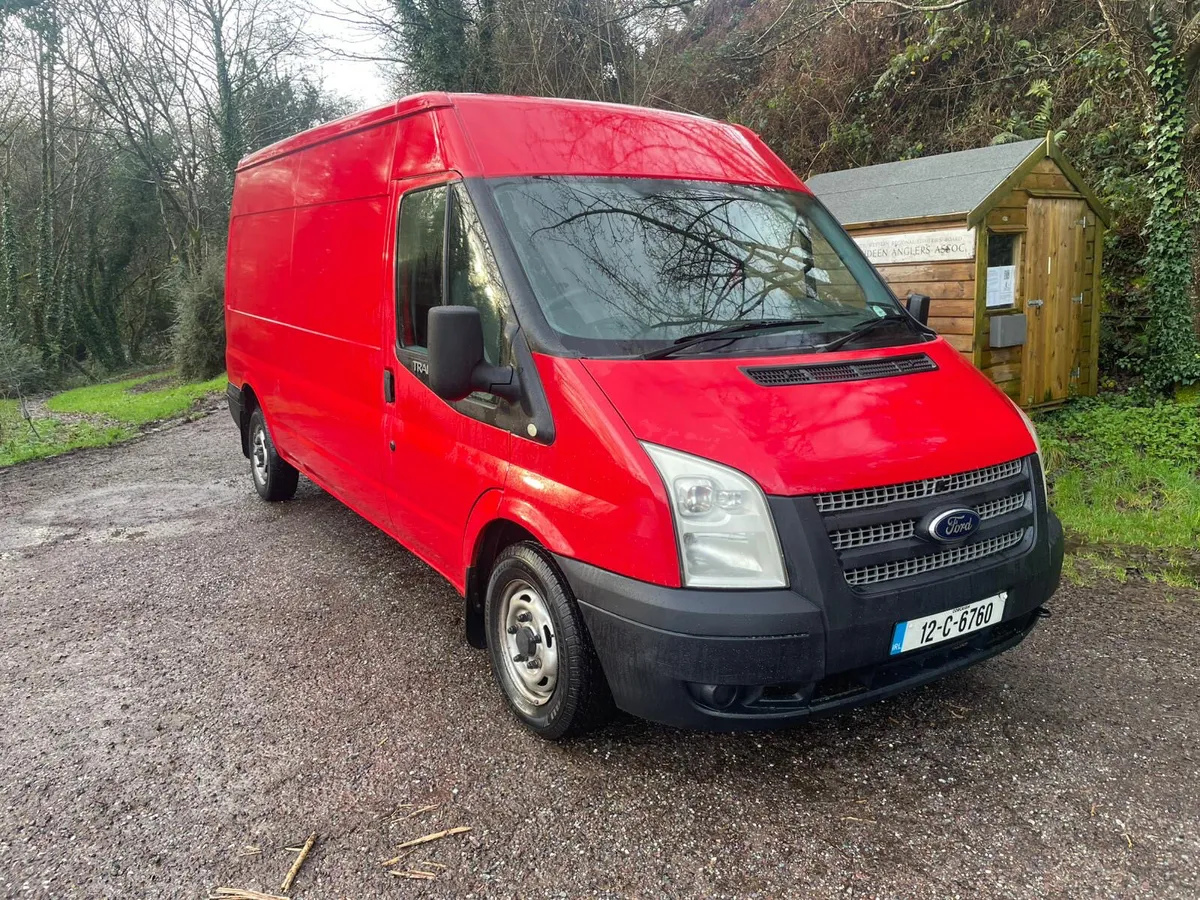 Ford Transit 125 T300 2.2L 2012 - Image 2