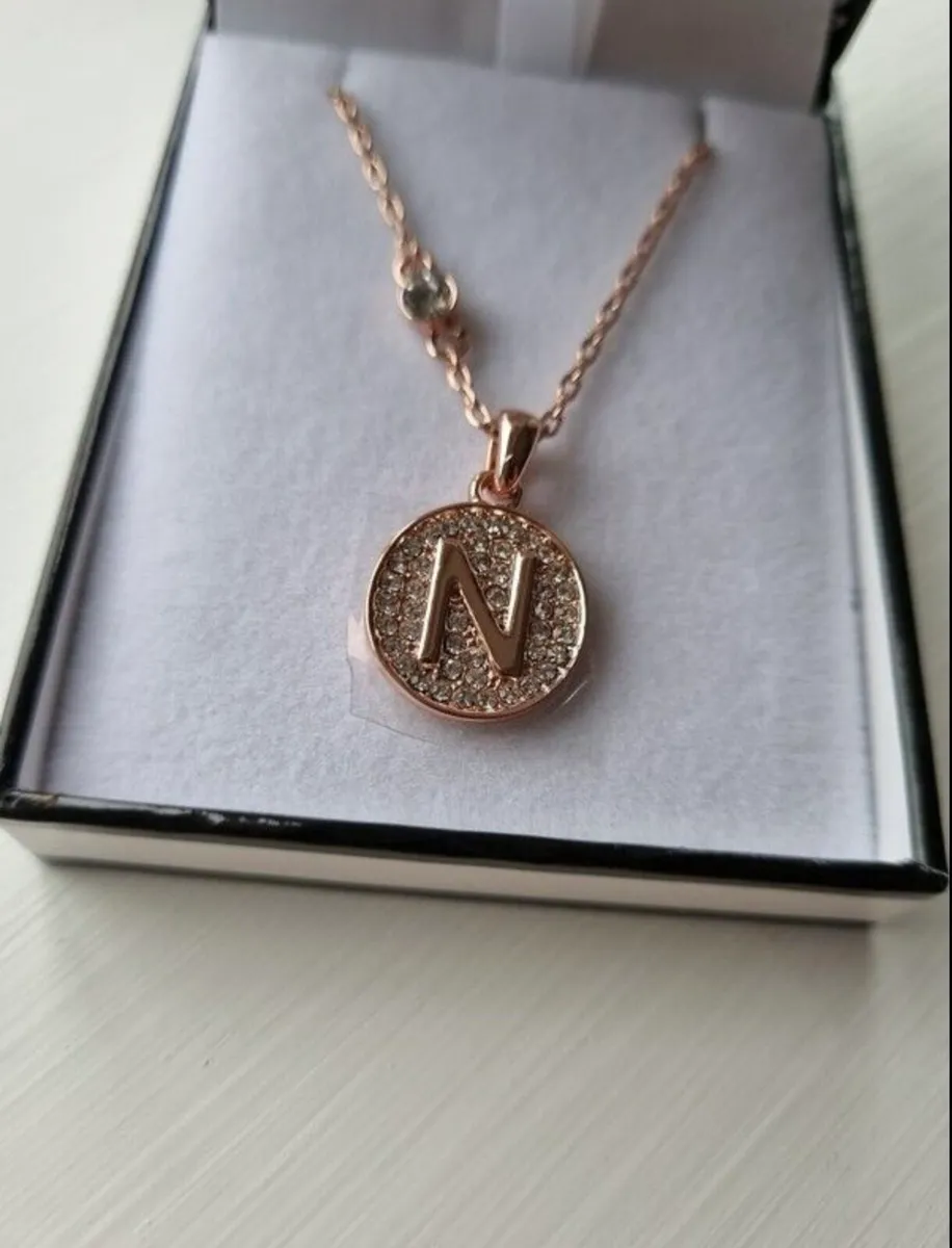 Brand new Shira Designer rose gold necklace - Image 2