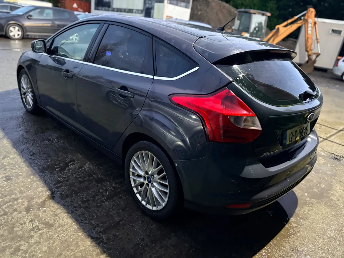 12 FORD FOCUS 1.6TDCI ZETEC - Image 4
