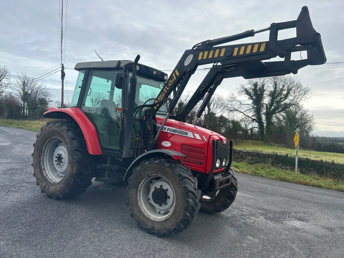 2005 Massey Ferguson 5455 with Loader - Image 3
