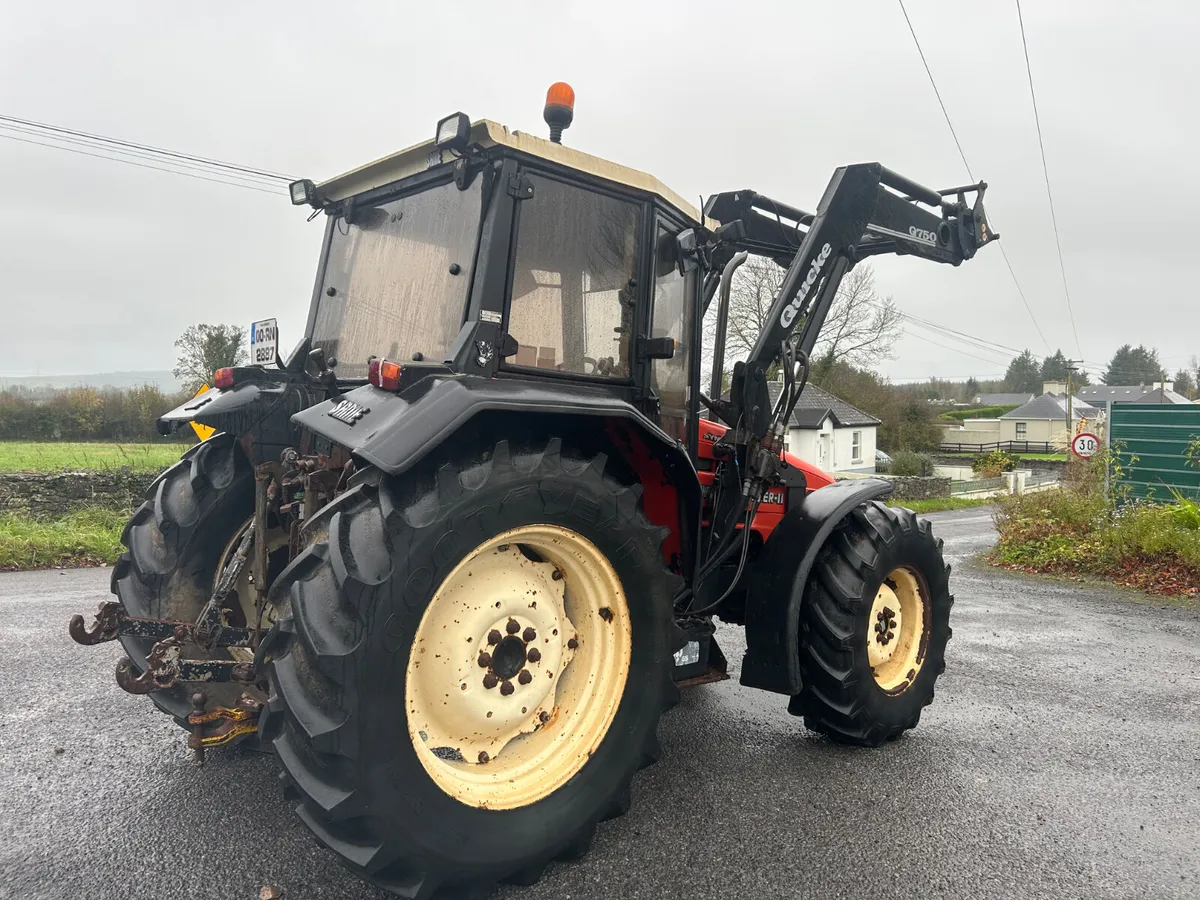 2000 Same Explorer 90 with Loader - Image 4