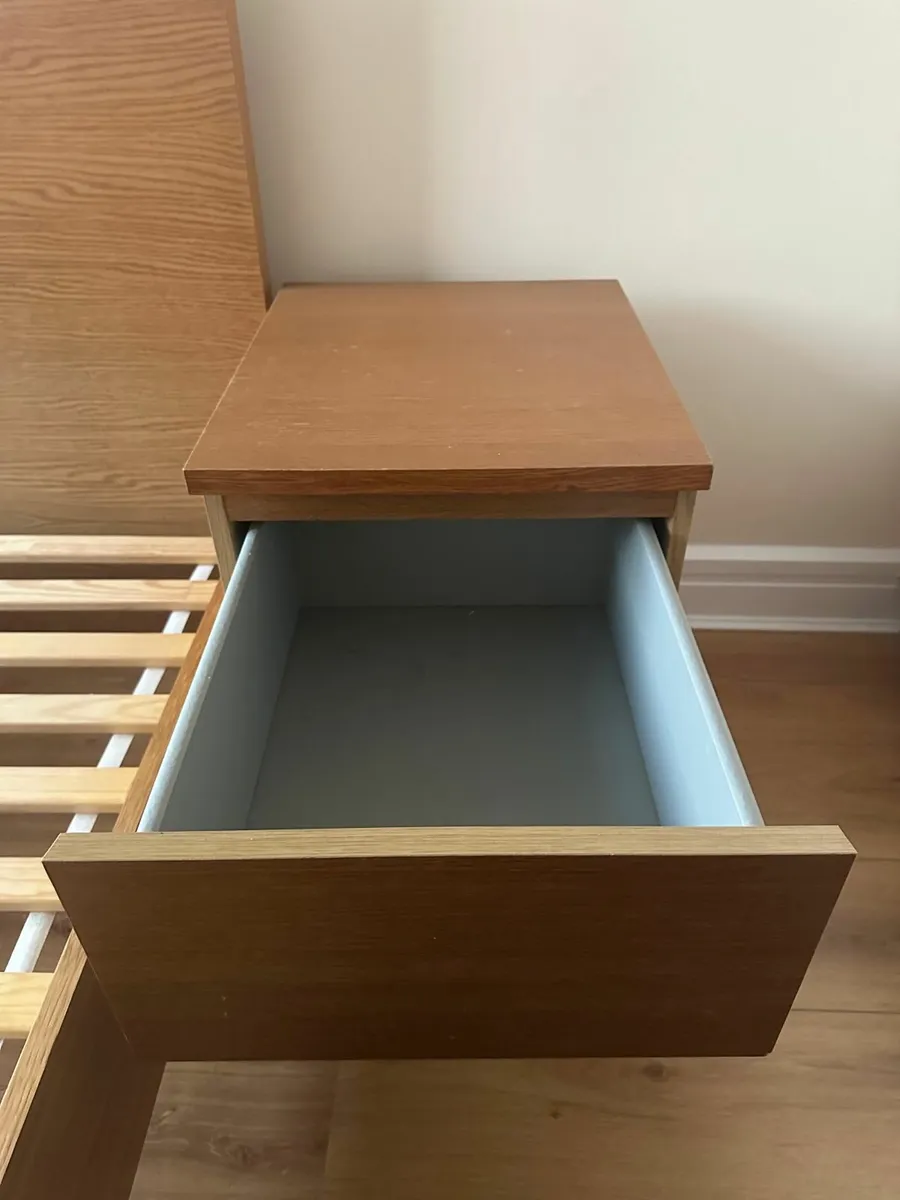 Double bed + Mattress + 2 Bedside Tables - Image 3