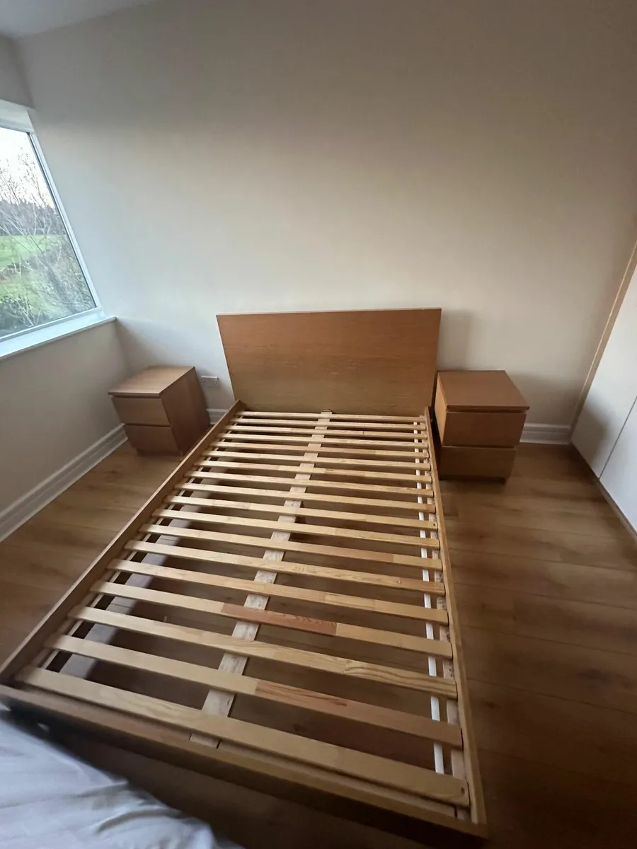 Double bed + Mattress + 2 Bedside Tables - Image 4
