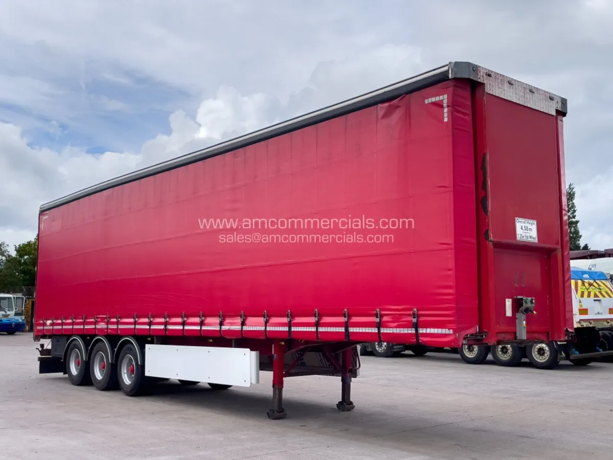 2011 SDC Curtain Side Tri AXLE TRAILER - C307433 - Image 1